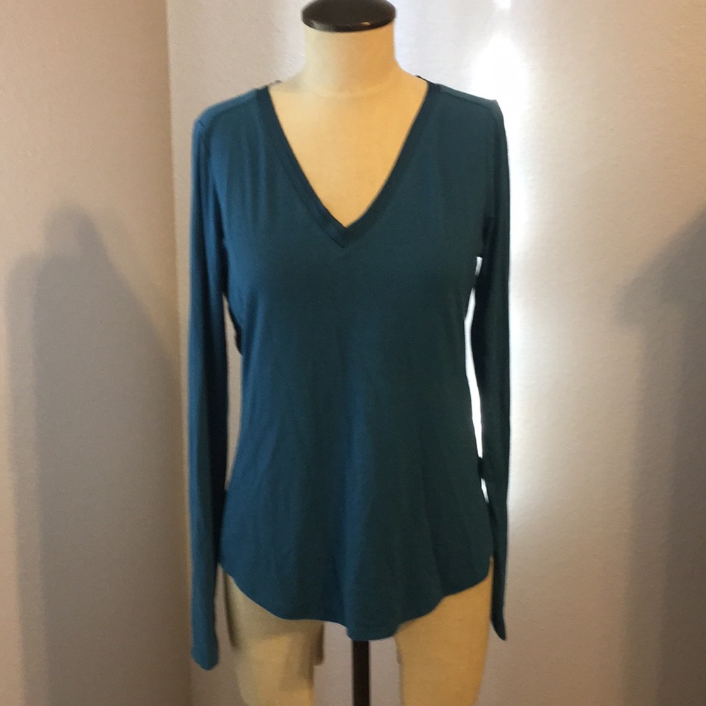 WHBM top